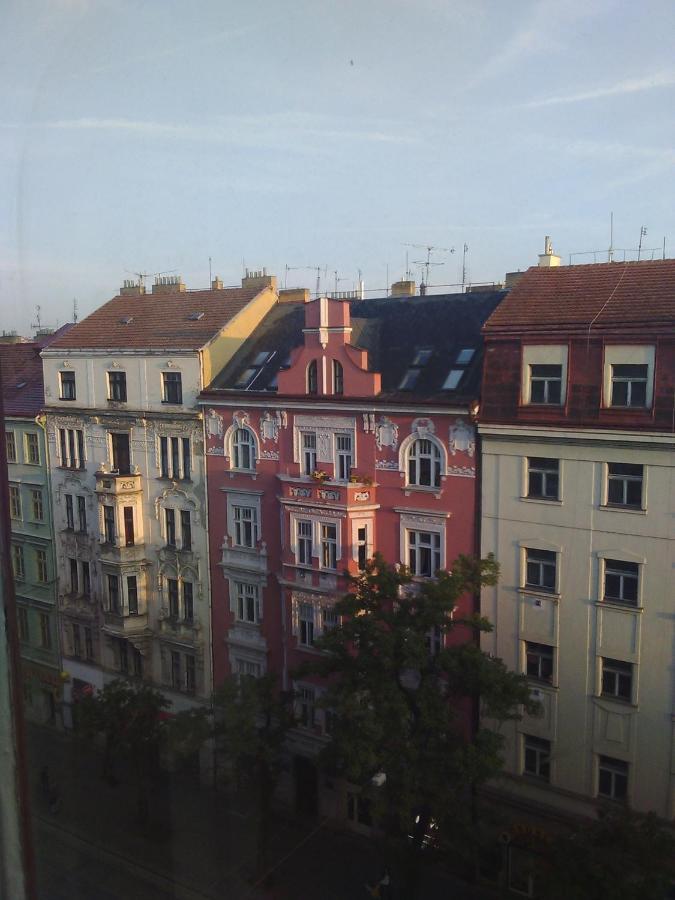 Hotel Praha Club Bed & Breakfast Buitenkant foto