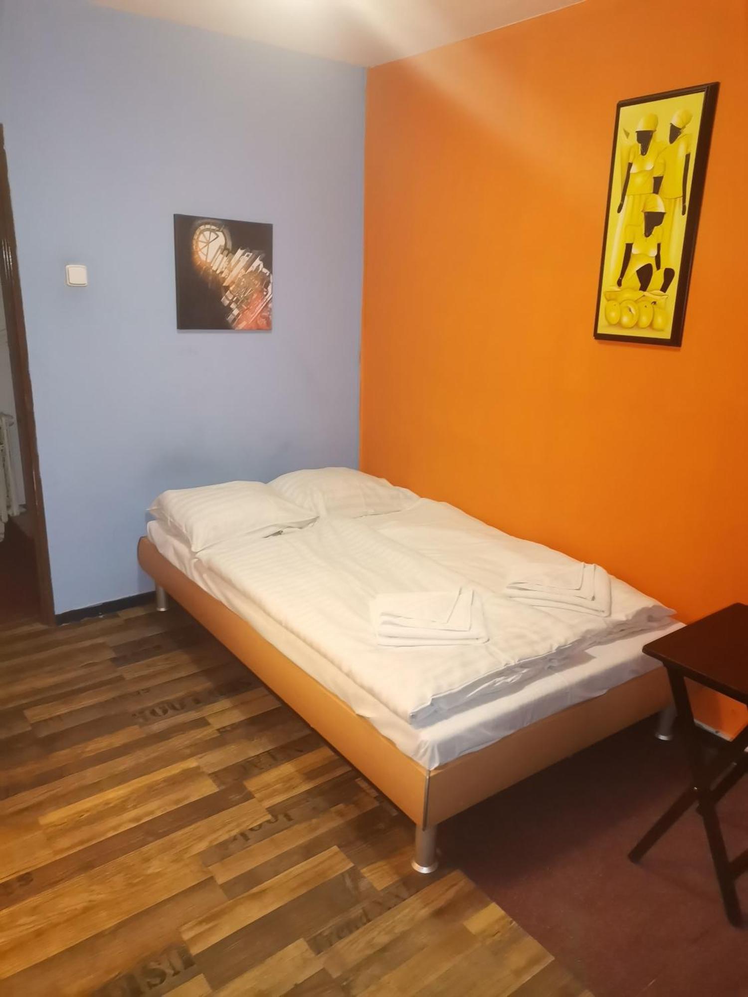 Hotel Praha Club Bed & Breakfast Buitenkant foto