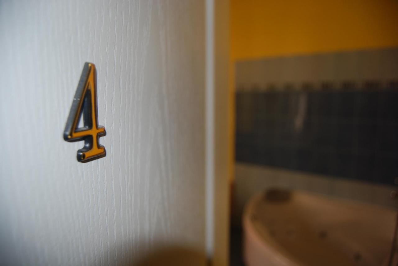 Hotel Praha Club Bed & Breakfast Buitenkant foto